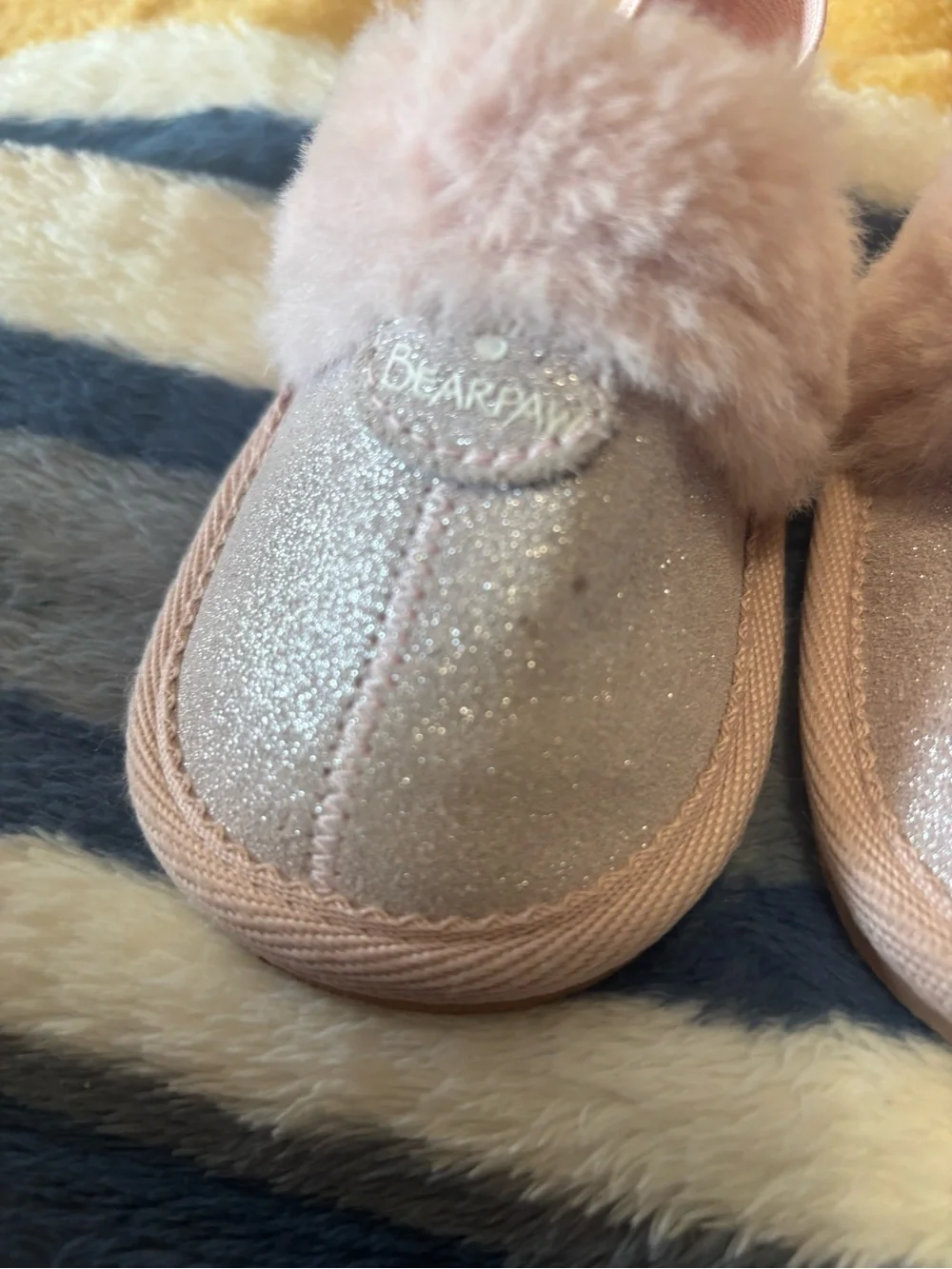 BearPaw small spots